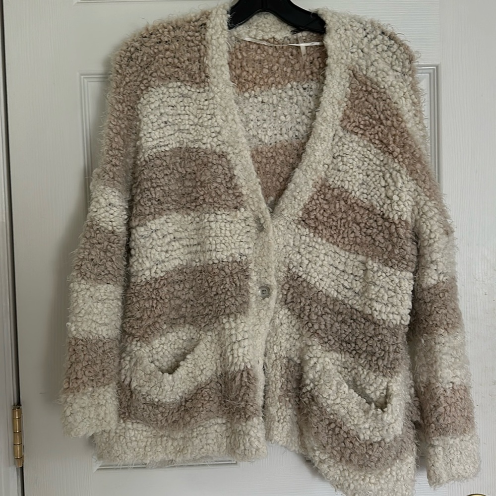 FREE PEOPLE Gray + Cream Stripe Popcorn Knit Cardigan Sweater - XS
